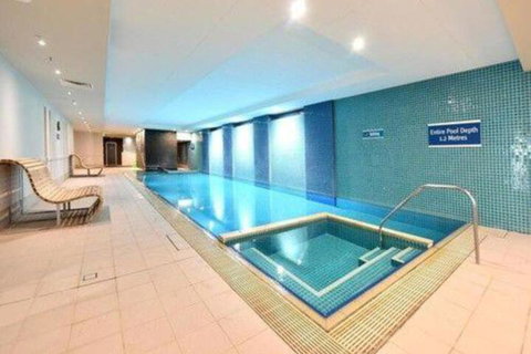 Beachside Luxury Getaway In Glenelg - Australia Shopping 7