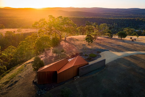Breakneck Gorge Oikos - Accommodation Australia 0