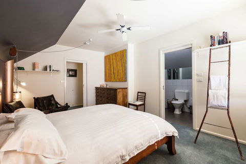 KELLY, 3BDR Northcote House - Accommodation Australia 6