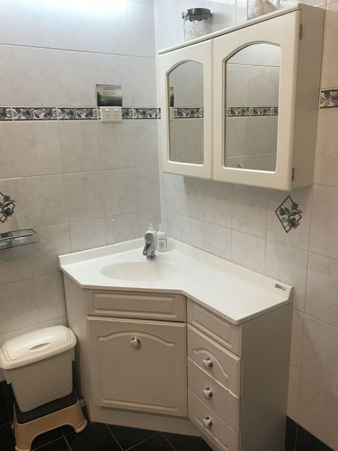 Atina Rocks Country Homestead - Accommodation Australia 6