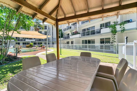 Coral Coast Resort Apartment - Bed n Breakfasts 2