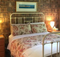 Farmhouse Flat Pet Friendly - Accommodation Australia