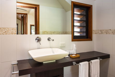 Pure Magnetic Villa 9 - Accommodation Australia 2