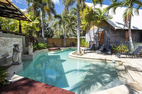 Pure Magnetic Villa 9 - Accommodation Australia 0