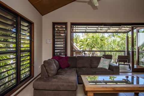 Pure Magnetic Villa 9 - Accommodation Australia 1