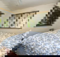 Picnic Bay Apartments Unit 3 - Accommodation Australia