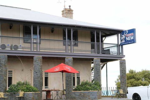 Hampton Halfway Hotel Motel - Accommodation Australia 3