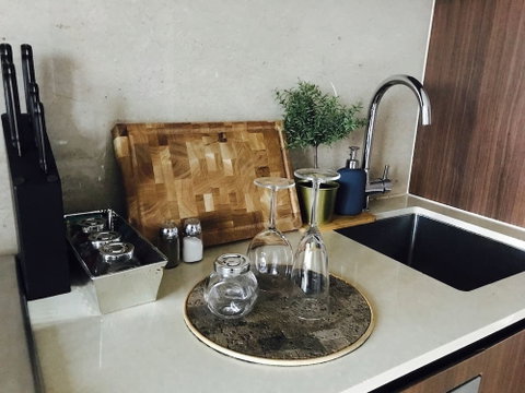ILK Apartments South Yarra - Local Tourism 5