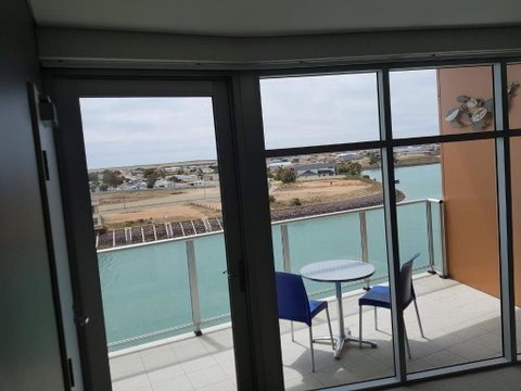 Ocean View Luxury Apartment & Suite - Australia Shopping 6
