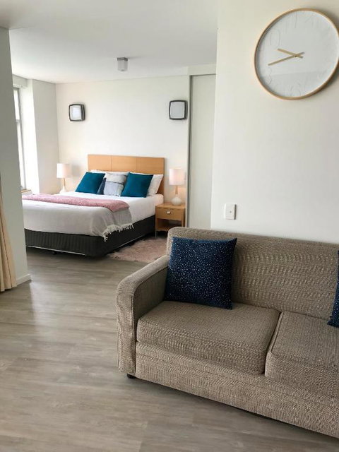 Ocean View Luxury Apartment & Suite - Australia Shopping 4