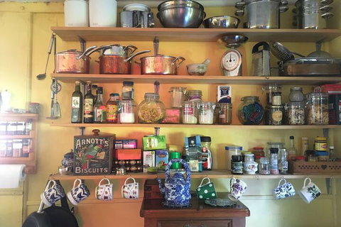 Arcadia Retreat - Australia Shopping 4