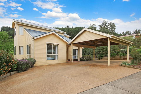 Alpine Vista - Short Walk To Town Centre - Accommodation Australia 2