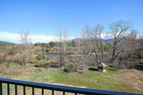 River Verse - On The Ovens - Accommodation Australia 1