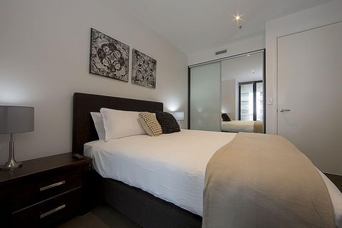 Accommodate Canberra - Manhattan - Accommodation Australia 0
