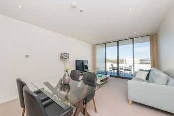 Accommodate Canberra - Manhattan - Accommodation Australia 3