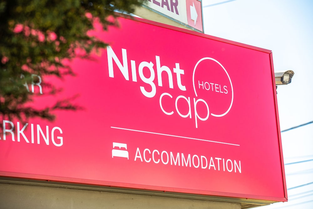 Coolaroo VIC Accommodation Australia