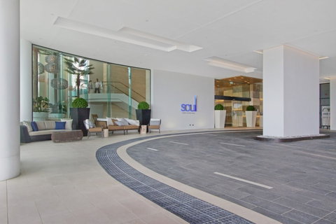 Apartment Stay - The Esplanade Soul - Australia Shopping 1