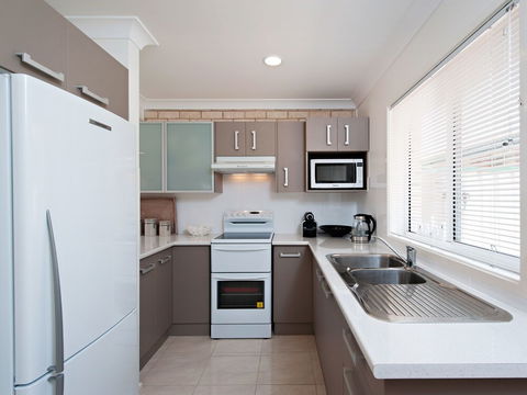 Rocky Point Road Fantasea 3 75 - Accommodation Australia 2