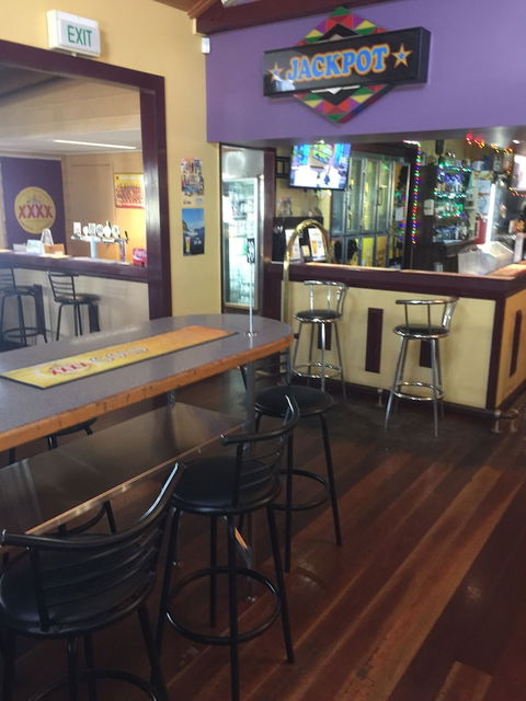 Westside Tavern And Motel - Local Tourism 3