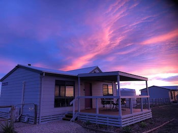 Tarnasey Farm - Australia Shopping 2