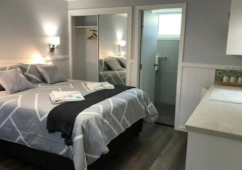 Ulladulla Motel - Bed n Breakfasts 3