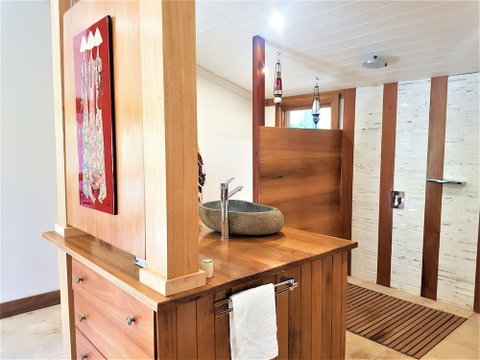 Palm Grove Rainforest Retreat - Accommodation Australia 3