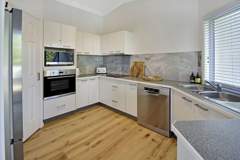 Advance Place - Local Tourism 2