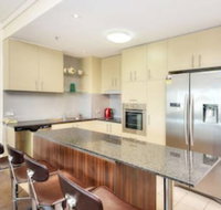 Beachfront Resort 2 Bedroom High Floor - Accommodation Australia