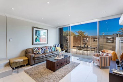 Aura Unit 10 Shoal Bay - Local Tourism 0