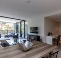 Moments from Sydney Harbour - Accommodation Australia