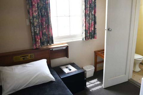 Castlereagh Hotel - Accommodation Australia 2