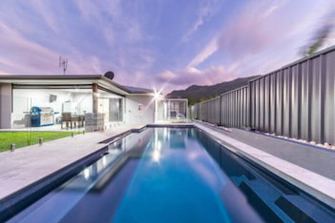 Whitsunday Sands - Cannon Valley - Accommodation Australia 0