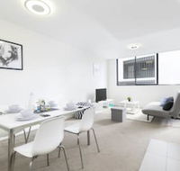 Cozy Home in Parramatta CBD - Australia Shopping