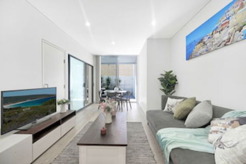 Peaceful & Yet Sophisticated Terrace Living - Accommodation Australia 0