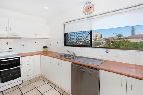 Unit 4 Cooltoro Court Coolum Beach - Accommodation Australia 4