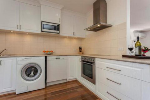 Attadale Excutive Villa - Australia Shopping 2