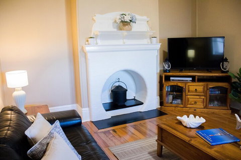 Norah Head Lighthouse - Accommodation Australia 7