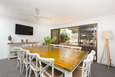 Sand Dunes - Accommodation Australia 6