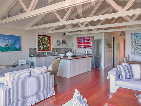 Barefoot On Blueys - Local Tourism 2