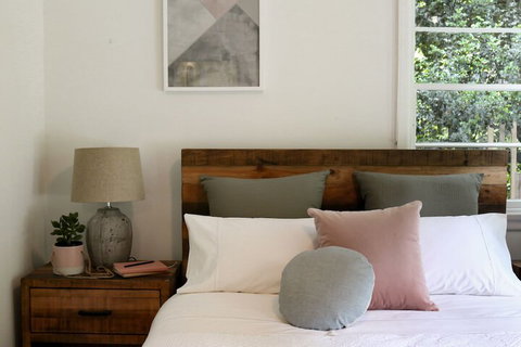 Morton Brae Luxury Cottage Sassafras - Australia Shopping 1