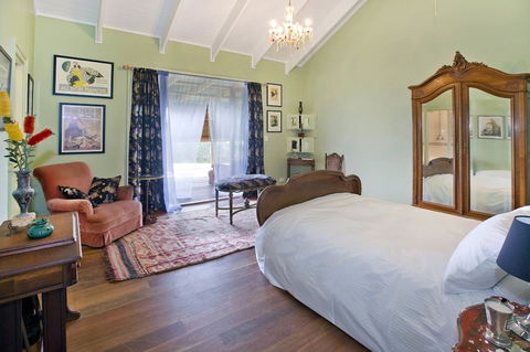 TRANQUILO BEACH HOUSE - Accommodation Australia 5