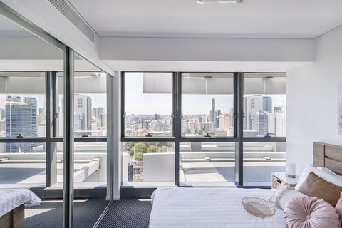 Airhome Brisbane CBD Apartments - Australia Shopping 2