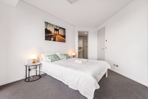 Airhome Brisbane CBD Apartments - Australia Shopping 5