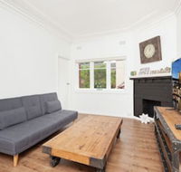 Newly Renovated Apt Close to CBD Unit 2 - Local Tourism