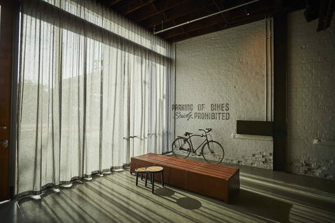 Premier Mill Hotel - Australia Shopping 1