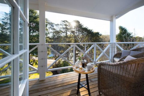 Lake Daylesford Apartments 7 - Accommodation Australia 0