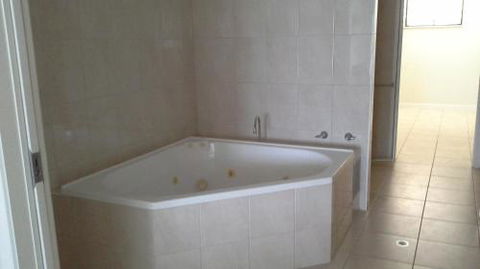 Poinciana Terraces - Accommodation Australia 4