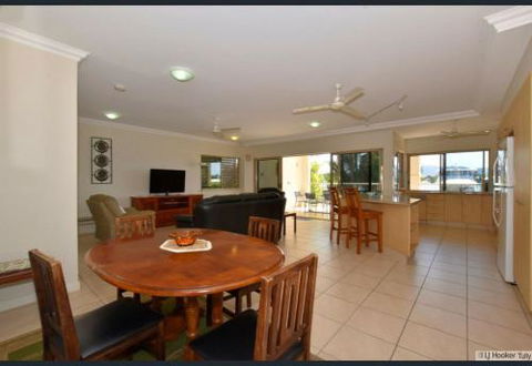 Poinciana Terraces - Accommodation Australia 3