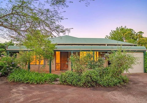 Hakea Haven - Dunsborough - Local Tourism 2