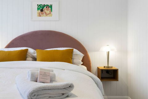 A PERFECT STAY Sunset Beach Riverside - Local Tourism 2